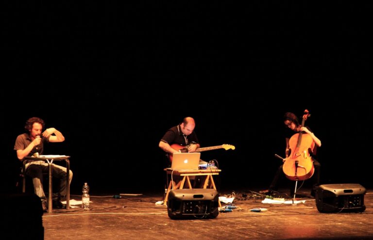 foto 15-06-2011 teatro-elio-germano
